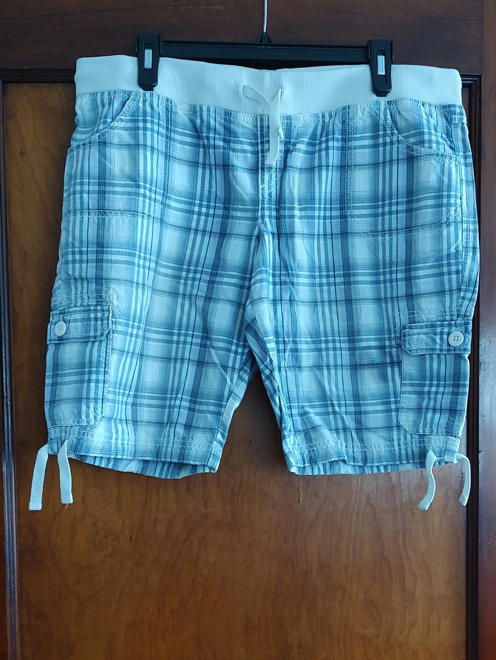 Arizona Jean Company Light Blue & White Plaid Cargo Drawstring Shorts